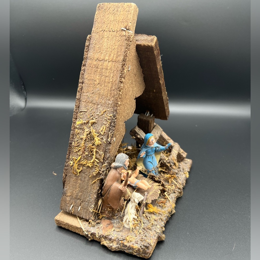 Vintage Italian Wood Creche Nativity Set Manger. Christmas Decoration. 4 figure - Picture 4 of 16